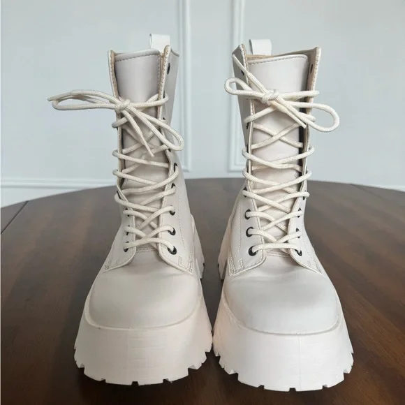 ASOS Collection boots. - Picture 2 of 3